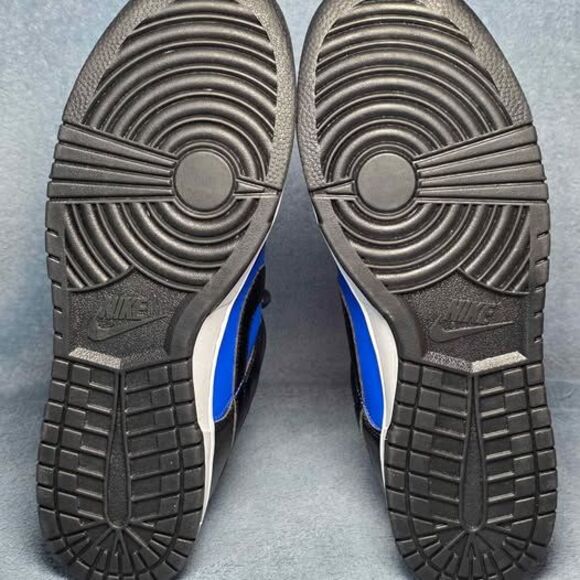 Nike Dunk Low Retro Hyper Royal Black White Mens Size 11.5 or Womens 13 main image 6